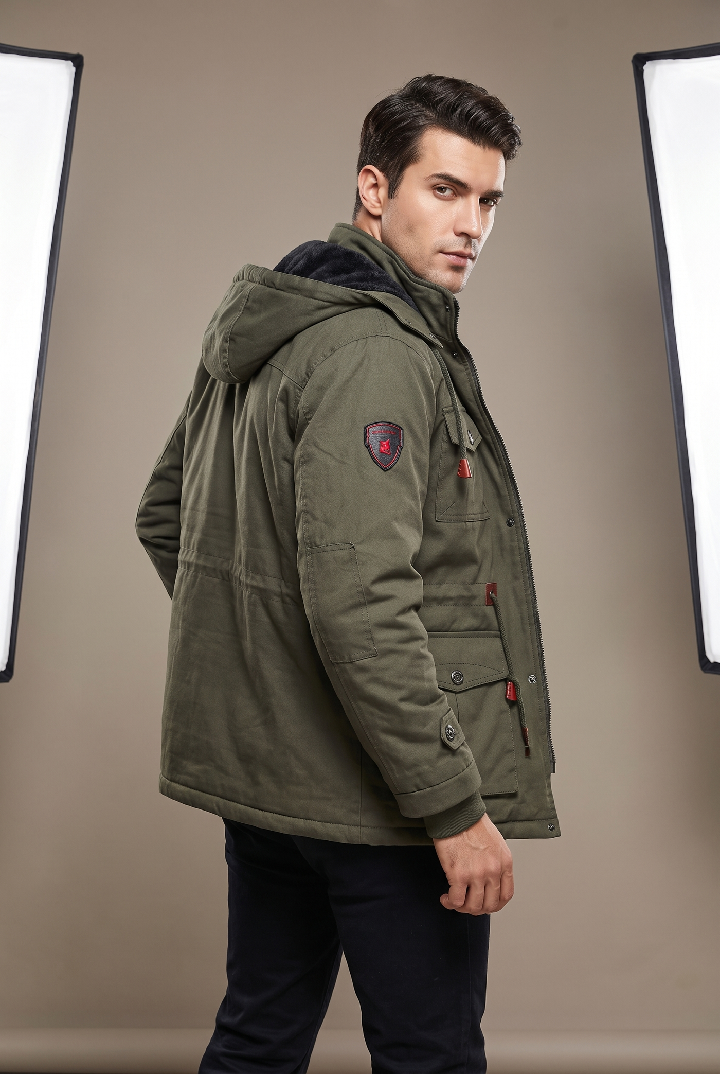 Men's Waterproof Jacket – Warm Fleece Lining Zip Closure | Modern Winter Style